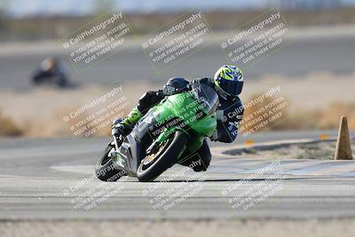 media/Nov-16-2025-Race Pace (Sun) [[8c5fa54630]]/Non Verified Riders (1st 20 Minutes)/1-Turn 14 (10am)/